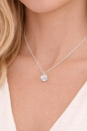 Sparkle Ball Necklace in 925 sterling silver – angle view