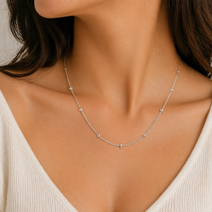 Beaded Curb Chain in 925 sterling silver – angle view