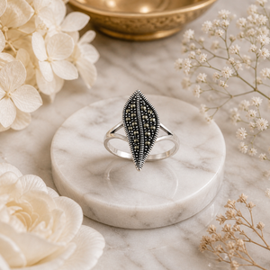 Marcasite Large Leaf Statement Ring in 925 sterling silver – side view