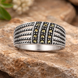 Marcasite Overlapping Bands Ring in 925 sterling silver – side view
