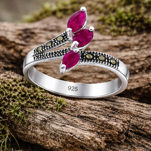 Marquise Ruby & Black Sapphire Leaf Ring in 925 sterling silver – back view