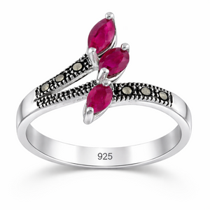 Marquise Ruby & Black Sapphire Leaf Ring in 925 sterling silver – side view