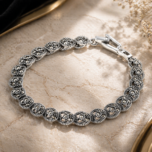 Marcasite Moon & Star Bracelet in 925 sterling silver – side view