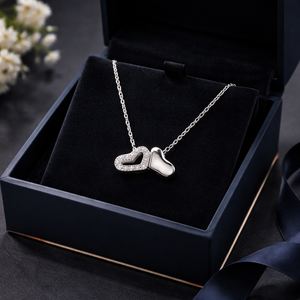 Interlocking Double Heart Necklace in 925 sterling silver – side view
