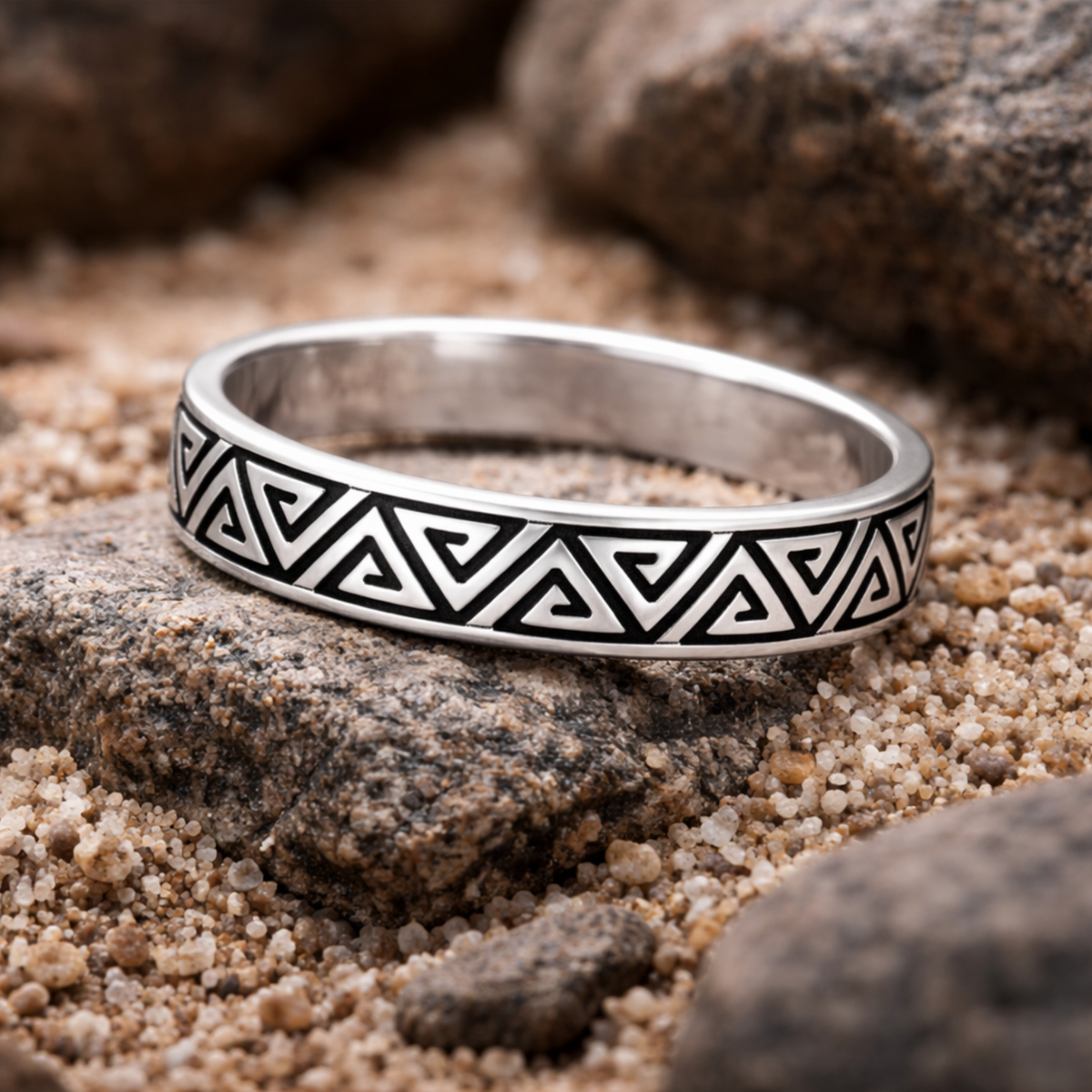 Greek Key Triangle Ring in 925 sterling silver – back view
