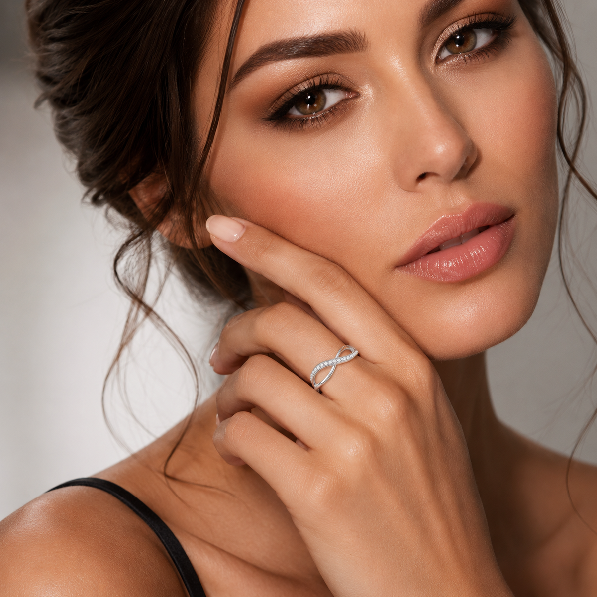 Infinity Pavé Ring