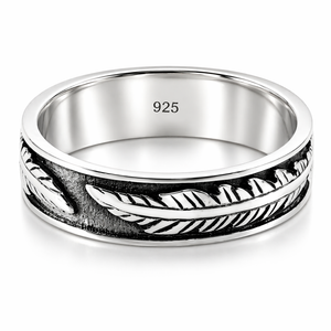 Feather Engraved Ring in 925 sterling silver – main view