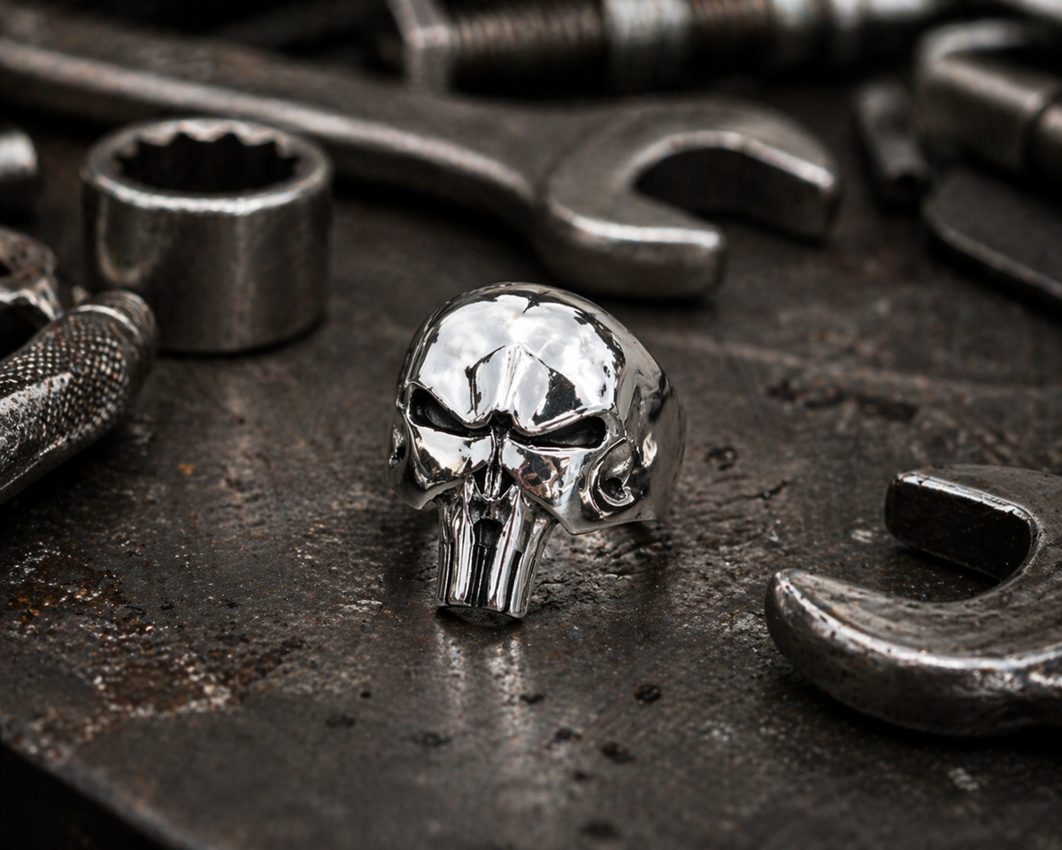 Punisher Skull Ring in 925 sterling silver – additional view