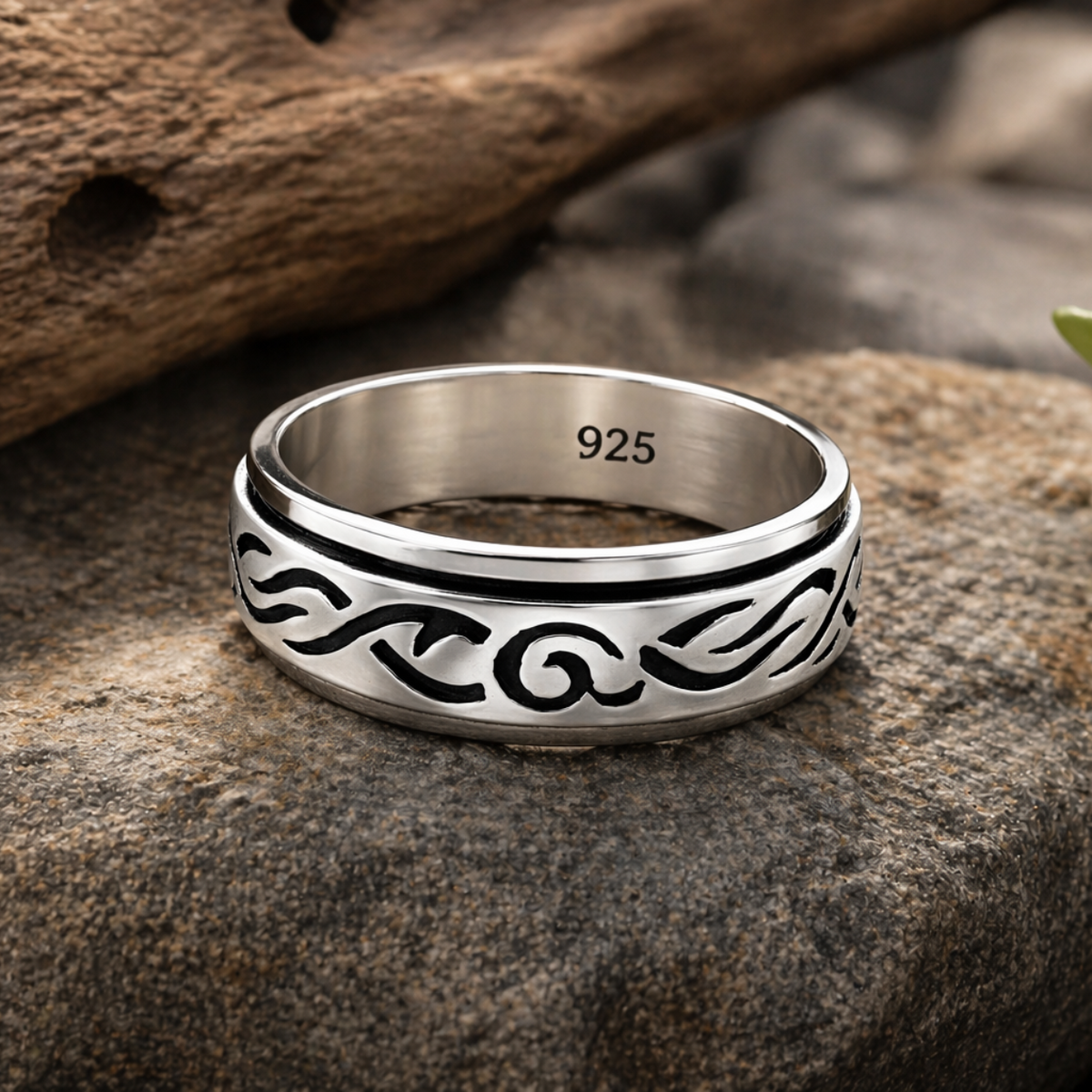 Tribal Scroll Spinner Ring in 925 sterling silver – side view