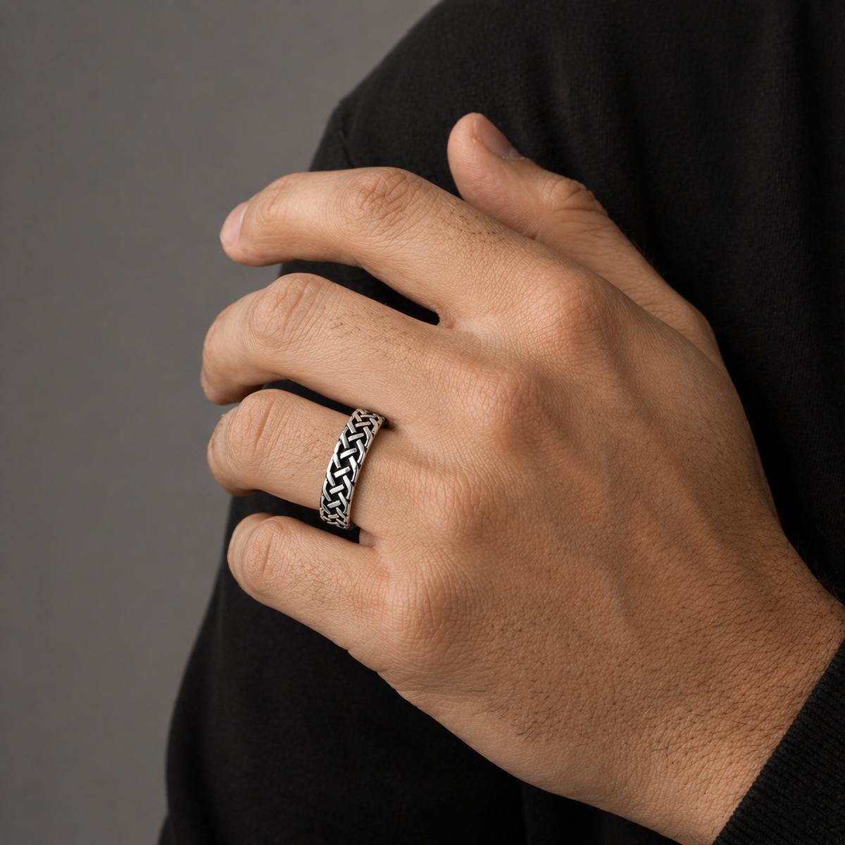 Wide Celtic Knot Band Ring in 925 sterling silver – angle view